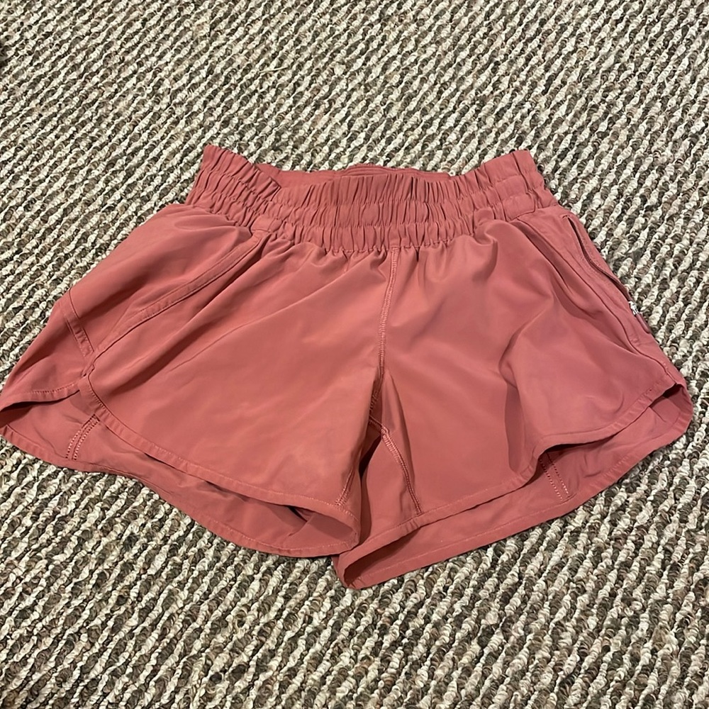 Lululemon Dusty Rose Tracker Short